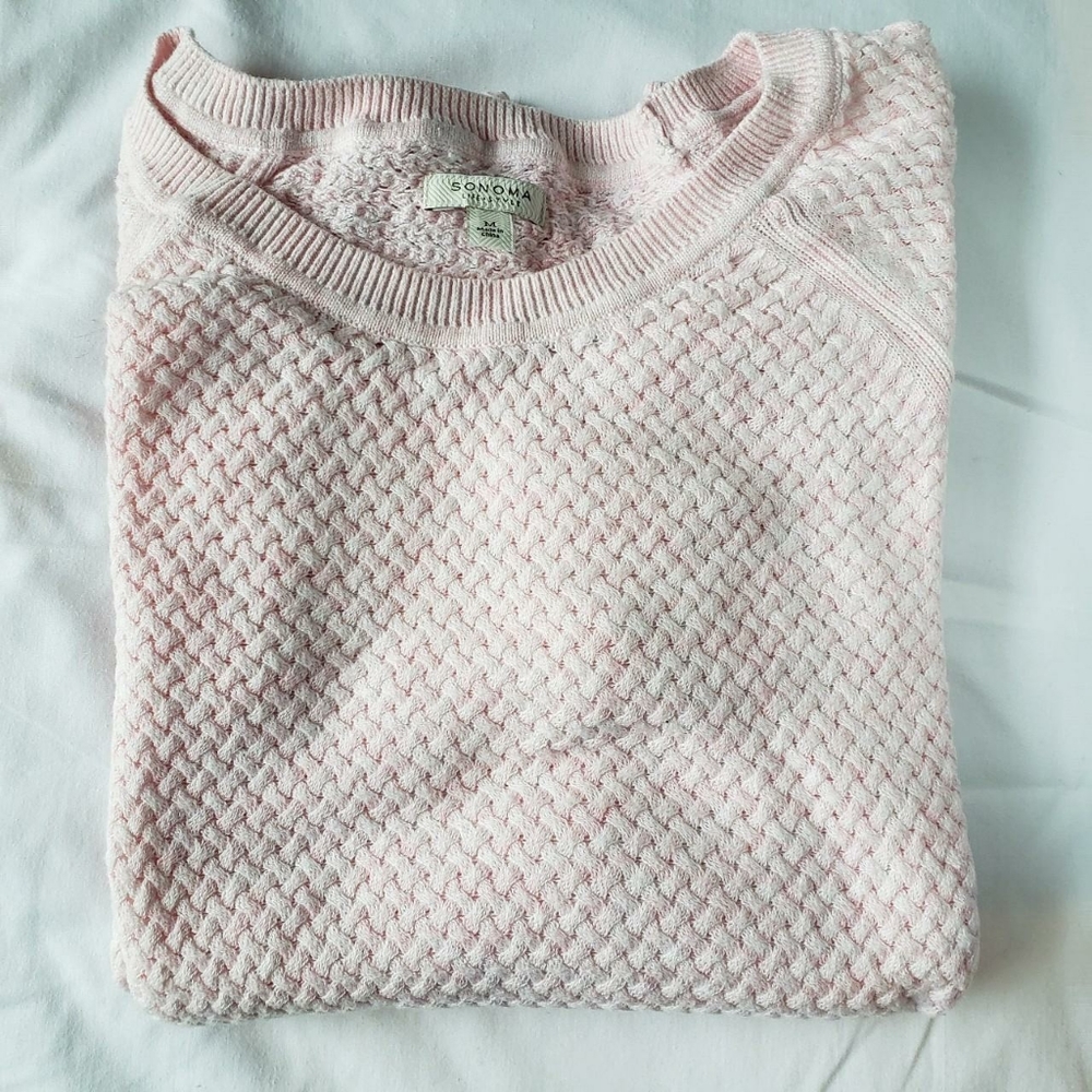 Baby pink knitted sweater
